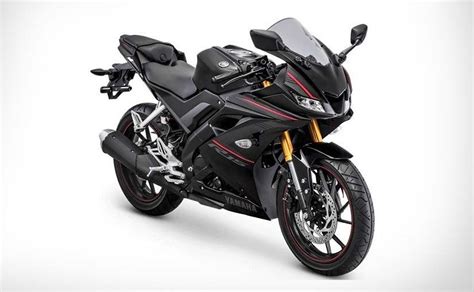 Yamaha R15 Black