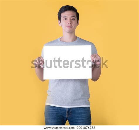 22255 Asian Man Hold Paper Images Stock Photos And Vectors Shutterstock