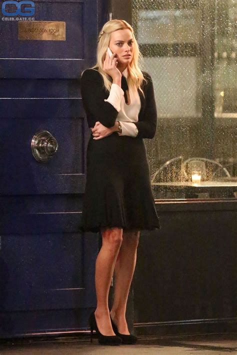 Margot Robbie Nude Pictures Photos Playboy Naked Topless Fappening