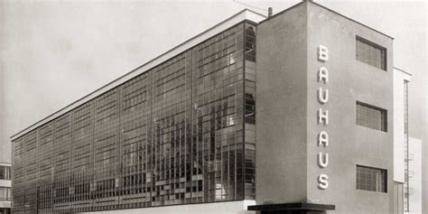 Le Bauhaus De Dessau Passerelles