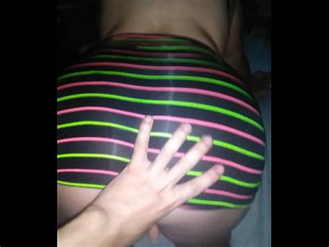 Mi Novia Con Bikini Y Pollera Le Meto Le Dedo En La Concha Cuando Todos Salen XVIDEOS