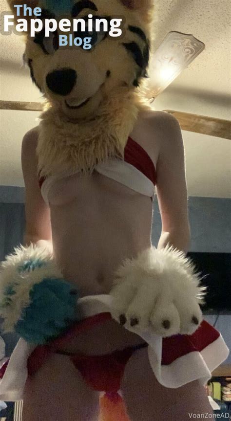 Voan Zonead Nude Leaks Photo 24 TheFappening