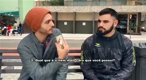 Youtuber tenta adivinhar salário de moradores de Balneário Camboriú e