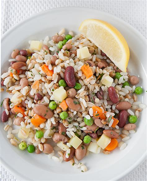 Insalata Di Riso Con Legumi Cereli Riso Farro E Orzo Riso Gallo