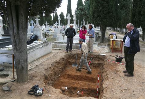 Fosa Común Cementerio Carmen La ARMH de Valladolid ha confirmado la