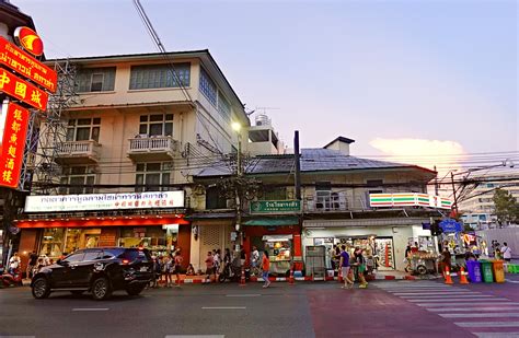 Bangkok Thailand Pathongko Thai Crullers From Pa Tong Go Savoey