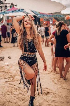 Cool And Unique Rave Outfits To Rock The Dance Floor Artofit