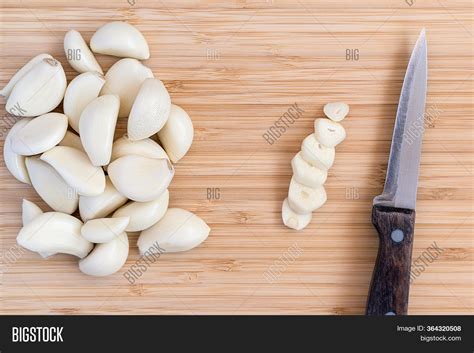 Garlic Head Cut Across Image & Photo (Free Trial) | Bigstock