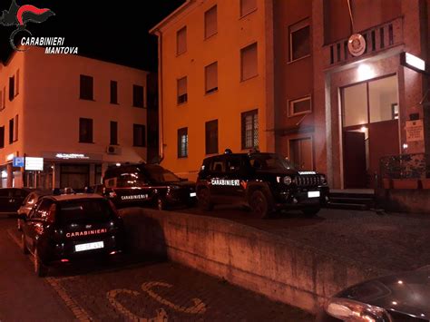 Paga Con Banconote False Deferito Dai Carabinieri Di Castellucchio Un