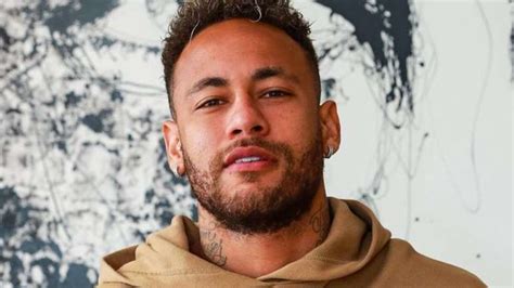 Neymar Exibe Foto Encantadora Dos Filhos Ao Comemorar Meses Da Mavie