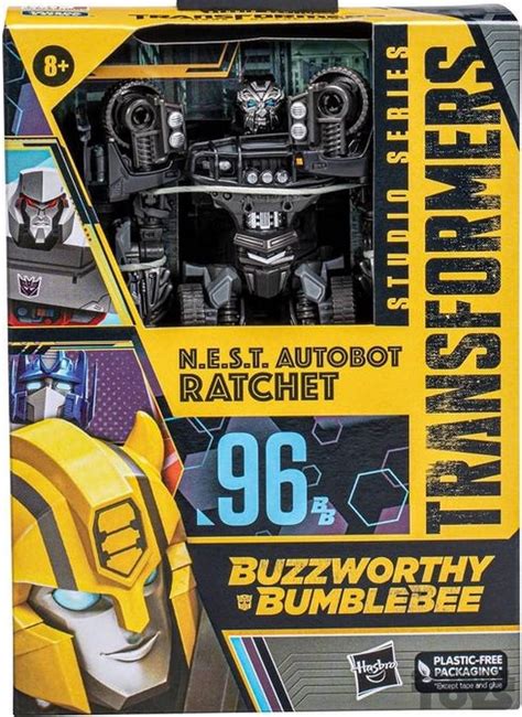 N E S T Autobot Ratchet Dark Of The Moon Buzzworthy Bumblebee