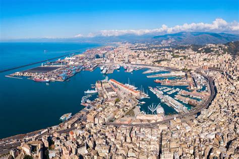 Genua Miasto Kt Re Warto Zobaczy Travelitalia Pl