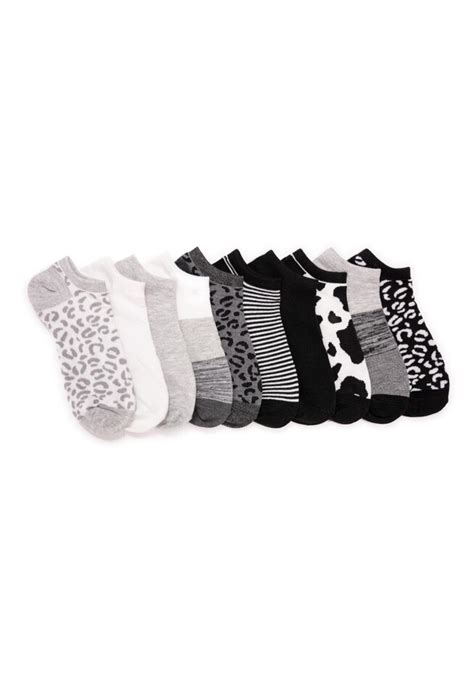 Fashionable Womens 10 Pack Low Cut Socks 4501669 Roamans