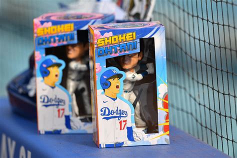 The Dodgers Shohei Ohtani Bobblehead Night Was As Packed As You D Expect