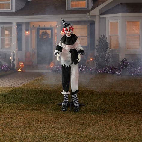 Haunted Living 558 Ft Freestanding Talking Lighted Clown Animatronic