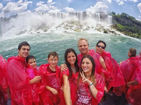 Niagara Falls day Trip Guide - Gray Line Tours Toronto