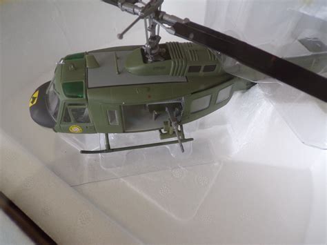 New Franklin Mint Uh 1 Huey Helicopter 1st Cav Us Army Vietnam War 148