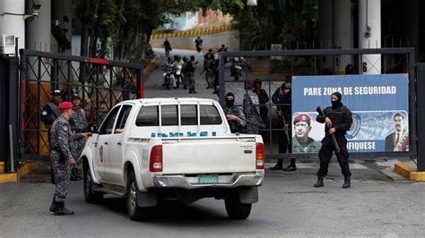 Un grupo de presos políticos en Venezuela protesta en la cárcel para