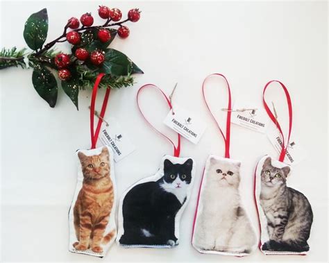 15 Cute And Affordable Cat Christmas Tree Ornaments Popsugar Pets