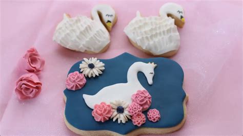 Swan Cookies Using Both Royal Icing And Fondant YouTube