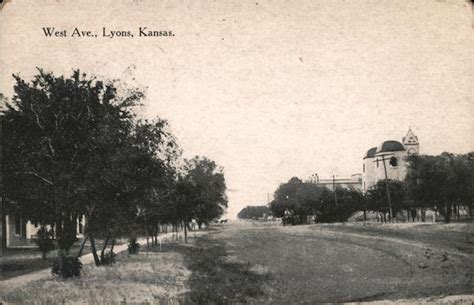 West Avenue in Lyons, Kansas Postcard