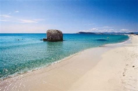 Spiaggai Del Poetto Di Quartu Sant Elena Sardegna Pleinair Campeggi E