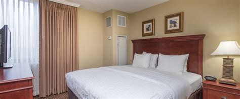 Arlington VA Hotel | Arlington Court Suites Hotel, Arlington's Extended ...