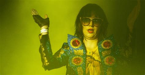 Yeah Yeah Yeahs - Famosos - UOL Entretenimento