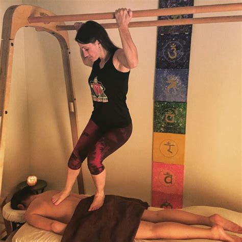 Ashiatsu Thai Massage By Sarah Updated January 2025 17 Photos And 12 Reviews 1540 E Maryland