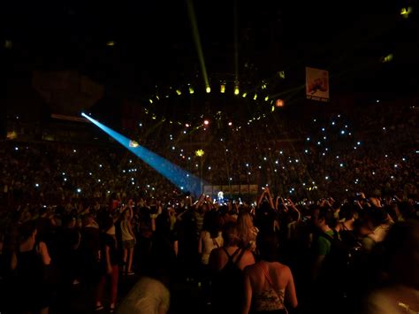 Beyoncé The Mrs Carter Show Bercy Paris 2013