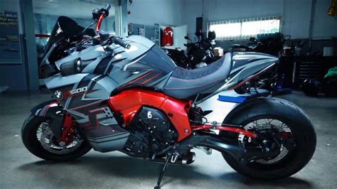 Parisian BMW Shop Turns BMW K 1600 GT Into Raucous Roadster