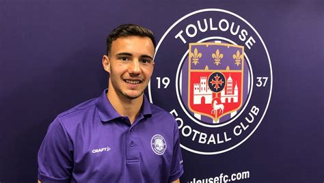 VIDÉO Ligue 2 de l Australie au TFC Denis Genreau réalise son