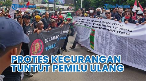 Relawan Ganjar Mahfud Demo Depan Bawaslu Protes Kecurangan Dan Tuntut