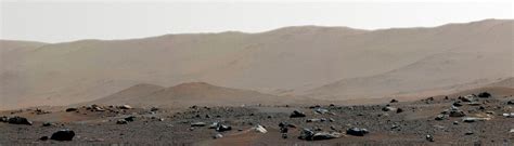 Nasas Curiosity Rover Took A Selfie On Mars In Front Of ‘mont Mercou