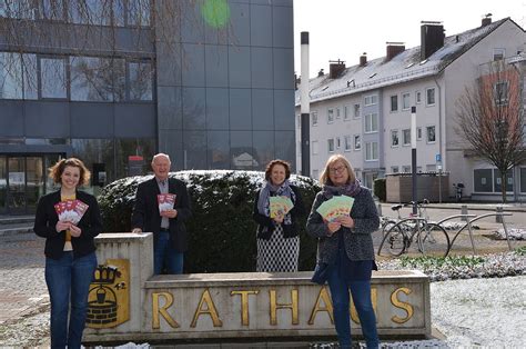 Stadt Königsbrunn Präsentation der aktuellen Veranstaltungsbroschüre