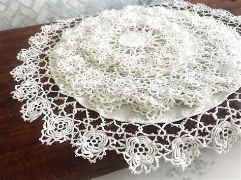 Vintage Round Doilies Set Of 13 Matching Linen And Crochet Lace Doilies In 3 Sizes Crochet Lace