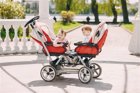 Best Lightweight Double Stroller - The Parent Journal