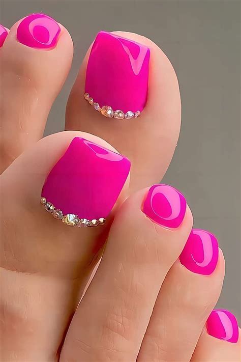 30 Stunning Toe Nail Designs For A Fabulous Look Newsworter