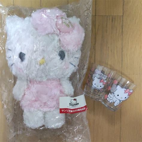 【非売品】ハローキティ 株主優待 ぬいぐるみ 他 メルカリ