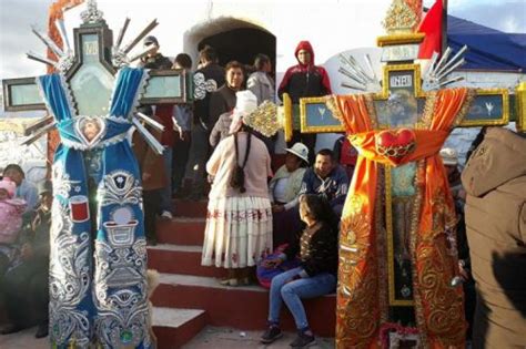 Fiesta De Las Cruces En Estas Regiones Se Celebra Con Fervor Y