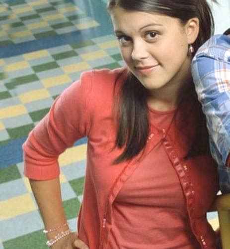 Moze from ned's declassified school survival guide is so grown up now ...