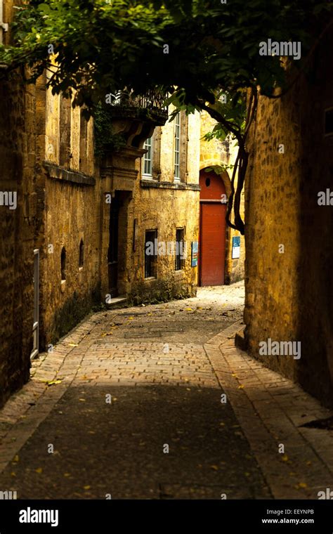 French villages and countryside Stock Photo - Alamy