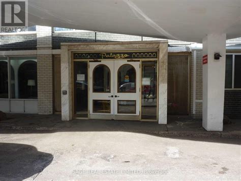 705 10 Shallmar Boulevard 10 Shallmar Boulevard Toronto On