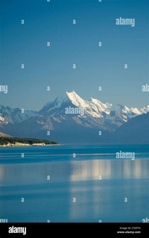 Aoraki Mount Cook Highest Mountain In New Zealand 3754m And Lake