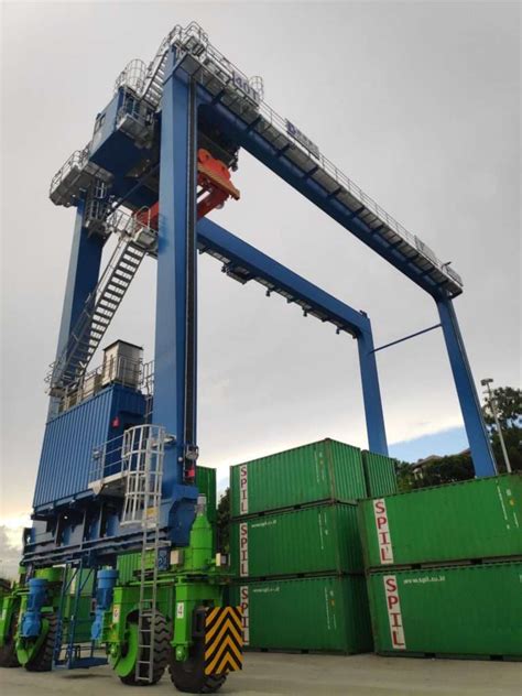 RTG Rubber Tyred Gantry Cranes Alatas Crane Services Worldwide