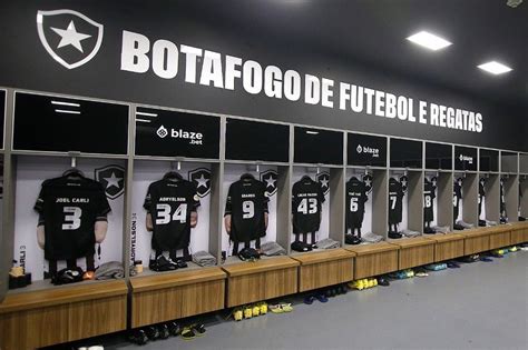 Botafogo F R on Twitter Vestiário alvinegro pronto no Nilton Santos