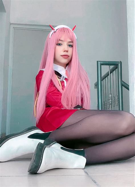 Cosplay Zero Two