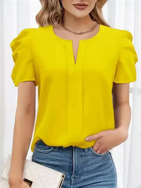 Pin By Fanny Vanegas On Blusas In Women Blouses Fashion Clothes