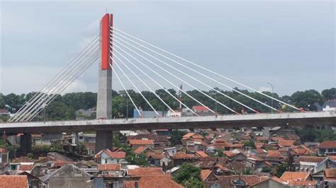 Malam Pergantian Tahun Baru Flyover Pasupati Bandung Tertutup Bagi