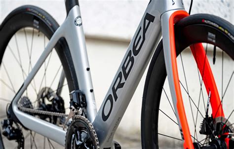 Orbea updates Orca Aero Disc road bike with more affordable sprinter options - Bikerumor